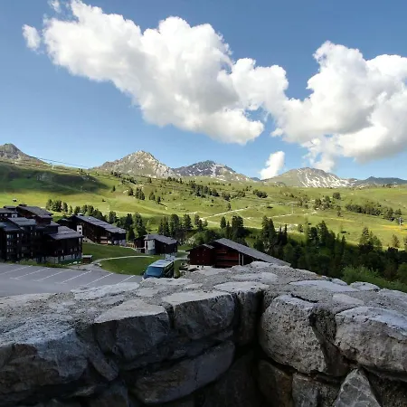 Апартаменты Studio-cabine Pour 4 Avec Balcon, Proche Pistes Et Commerces - Fr-1-455-198